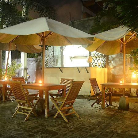 Budget Door Legian Inn Kuta Lombok Zewnętrze zdjęcie